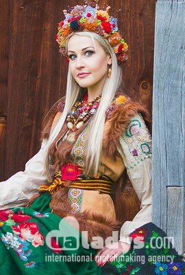 Ukrainian Woman Anna ,Chernovtsy